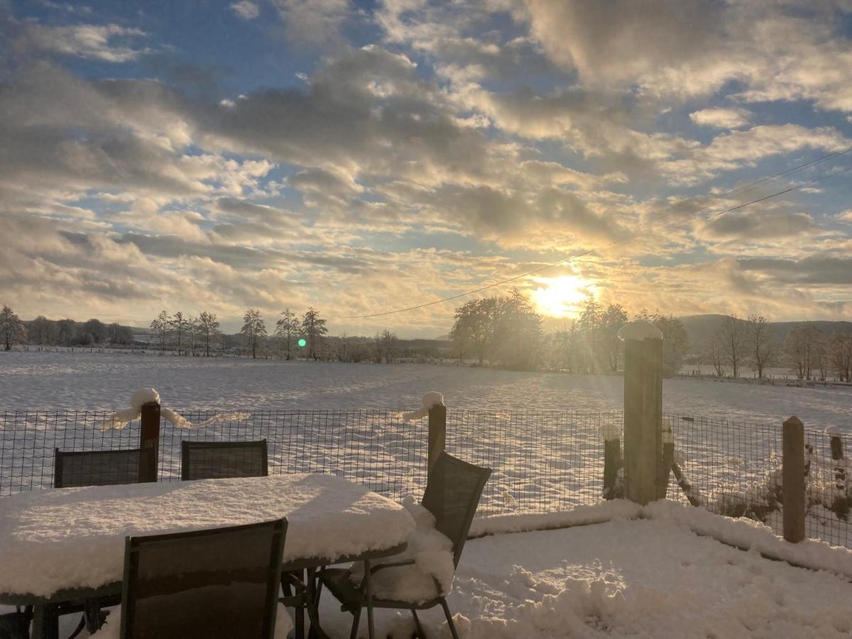 Gite La Janiat Montigny-sur-l'Ain Buitenkant foto