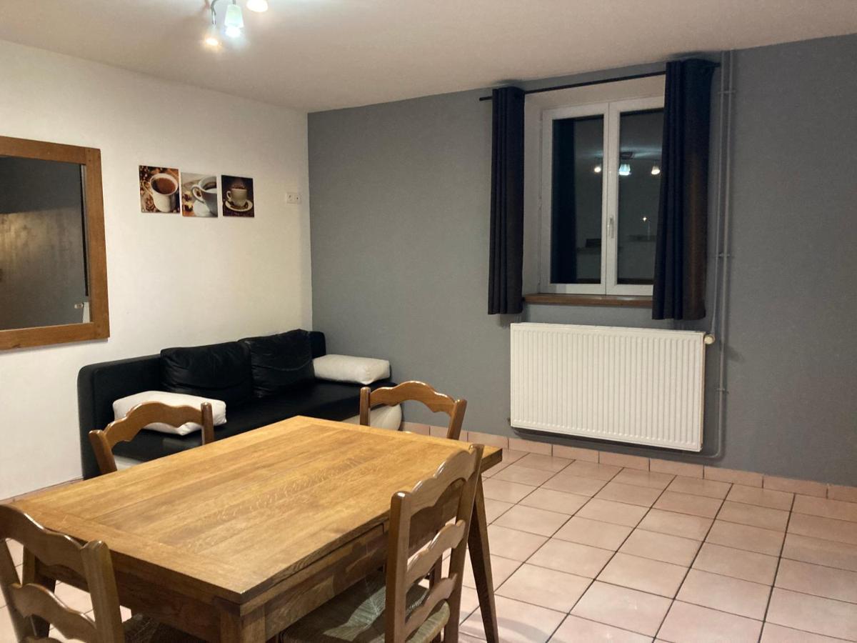 Gite La Janiat Montigny-sur-l'Ain Buitenkant foto